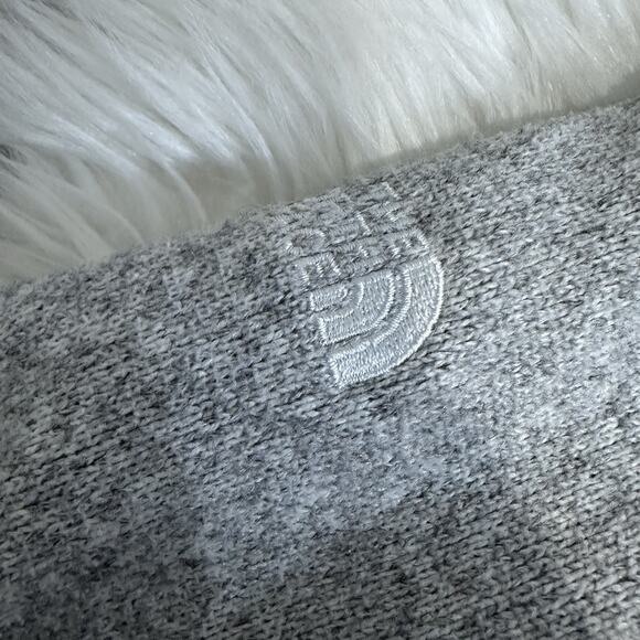 The North Face Womens Pullover Hoodie 1/4 Zip Fleece Gray Pockets - Picture 5 of 7